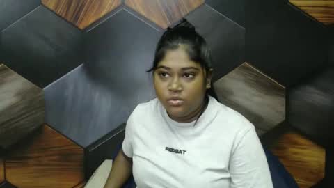 Melz online show from February 18, 2026, 6:20 am