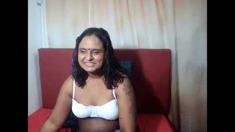 Snapshot of indian_sunshine chatting on April 27, 2026, 6:00 am indian_sunshine online show from April 27, 2026, 6:00 am