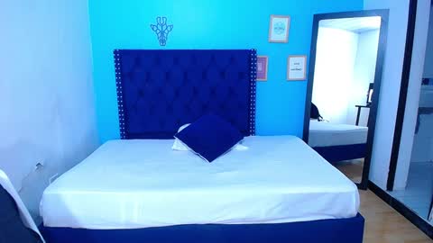 indian_whore18 online show from January 16, 2025, 3:45 am