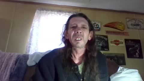 Snapshot of indianabob1 chatting on February 18, 2026, 6:48 pm indianabob1 online show from February 18, 2026, 6:48 pm