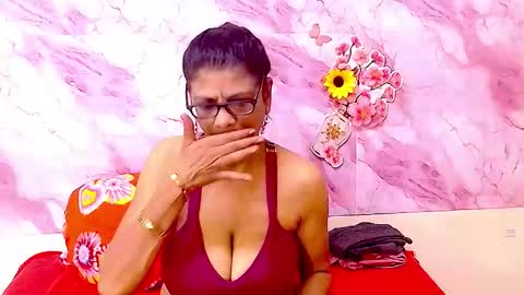 Femiez online show from February 18, 2026, 5:58 am