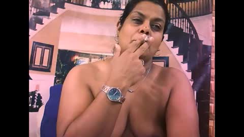 Snapshot of indiancherrypie chatting on January 16, 2026, 7:12 am indiancherrypie online show from January 16, 2026, 7:12 am