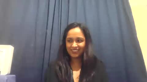 indiancutiexo online show from September 17, 2025, 7:04 pm