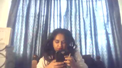 indiancutiexo online show from November 5, 2025, 10:37 am