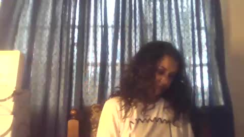 indiancutiexo online show from November 6, 2025, 11:22 am