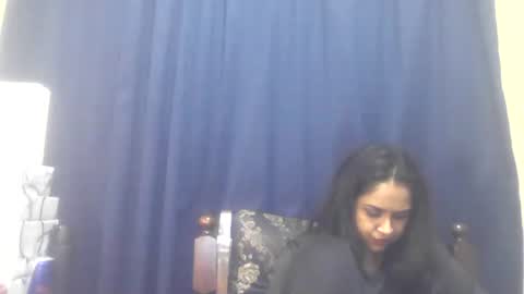 indiancutiexo online show from November 24, 2025, 10:53 pm
