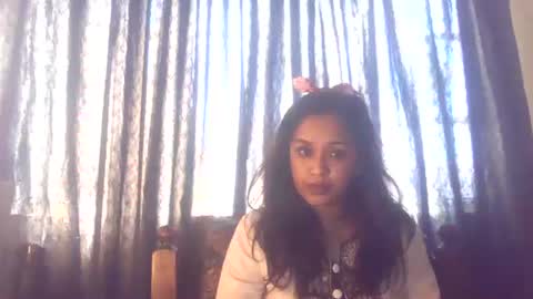 indiancutiexo online show from December 5, 2025, 7:06 am