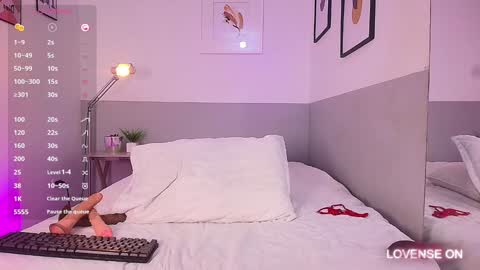 LITTLE AINHOA  online show from December 16, 2024, 6:05 pm