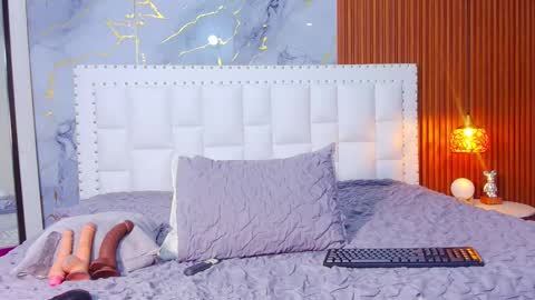 LITTLE AINHOA  online show from February 12, 2025, 7:45 pm