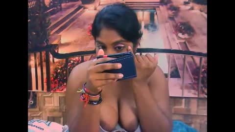 Snapshot of indiandiva27 chatting on February 23, 2026, 6:22 am indiandiva27 online show from February 23, 2026, 6:22 am