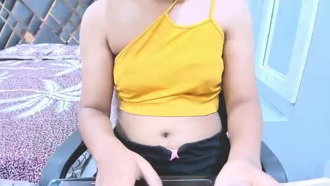 Snapshot of indiankittey chatting on July 10, 2026, 5:15 pm indiankittey online show from July 10, 2026, 5:15 pm