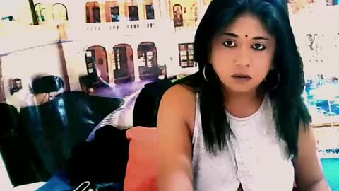 Mika online show from October 6, 2025, 4:54 am