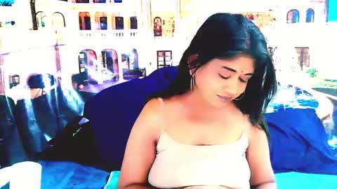 Mika online show from October 15, 2025, 6:52 pm