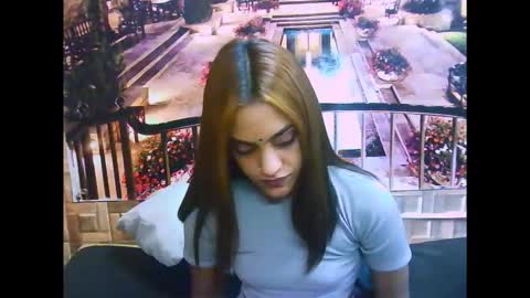 Snapshot of indianpretty1 chatting on October 22, 2025, 6:46 am indianpretty1 online show from October 22, 2025, 6:46 am