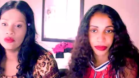 indianqueen5 online show from October 20, 2025, 1:22 pm