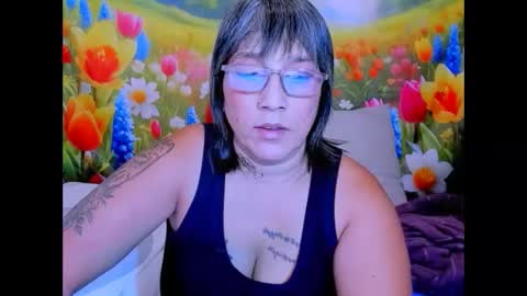 Snapshot of indianroxy27 chatting on May 21, 2026, 11:23 pm indianroxy27 online show from May 21, 2026, 11:23 pm