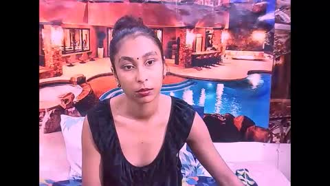 indiansexybutt4u2luv online show from April 21, 2026, 5:47 am