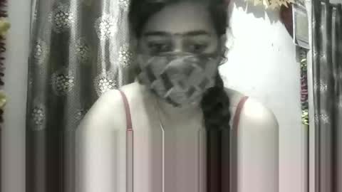 indiansexyqueen online show from December 21, 2025, 10:17 pm