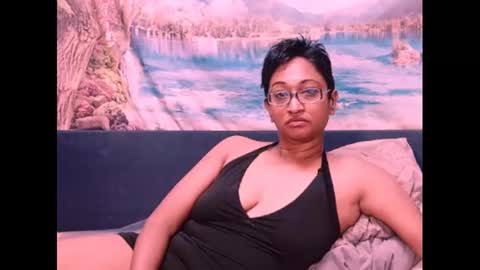 Shreya online show from December 3, 2024, 11:57 pm