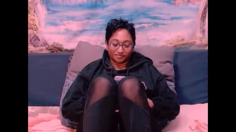 Shreya online show from December 14, 2024, 2:45 am