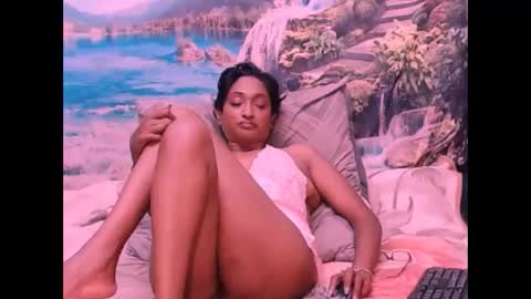 Shreya online show from February 8, 2025, 11:24 pm