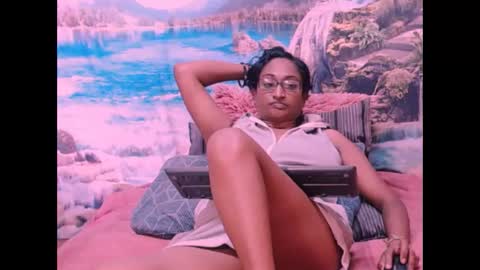 Shreya online show from February 12, 2025, 11:40 am