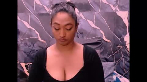 Shreya online show from October 10, 2025, 2:54 am