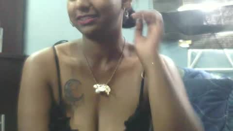 Snapshot of indiantina01 chatting on December 2, 2024, 7:58 am tina online show from December 2, 2024, 7:58 am
