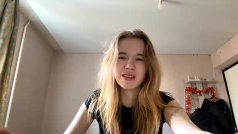 Sofia online show from April 14, 2026, 11:27 am