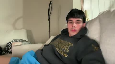 Lucas online show from December 27, 2024, 10:59 pm