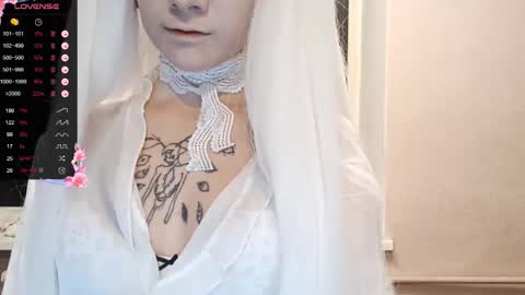 Keily online show from October 31, 2025, 4:19 pm