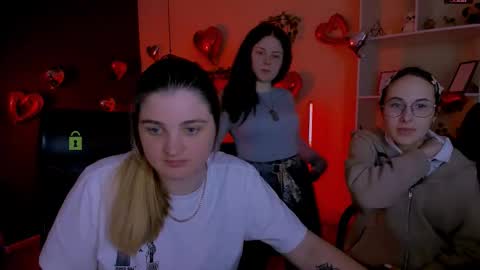 inga_gree online show from February 13, 2026, 8:38 pm