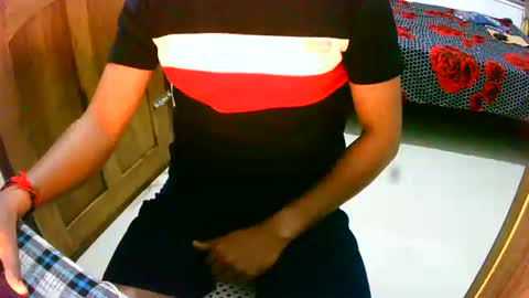 Snapshot of ingloriousuncut chatting on January 8, 2025, 6:52 pm Inglorious Hairy Uncut online show from January 8, 2025, 6:52 pm