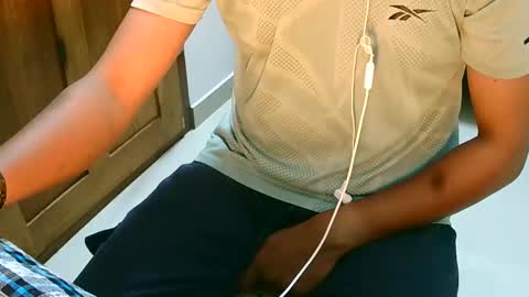 Snapshot of ingloriousuncut chatting on January 25, 2025, 7:28 pm Inglorious Hairy Uncut online show from January 25, 2025, 7:28 pm