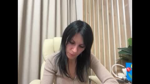 Snapshot of injaathome chatting on June 3, 2026, 6:13 pm InjaAtHome online show from June 3, 2026, 6:13 pm