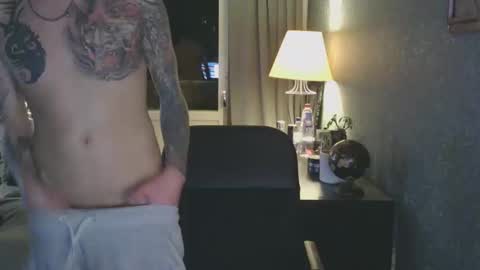 inkedsweed69 online show from April 10, 2026, 8:13 pm