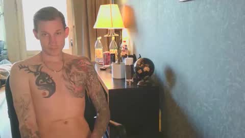 inkedsweed69 online show from April 20, 2026, 5:05 pm