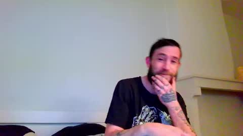 Snapshot of inktattoo42 chatting on February 3, 2026, 12:42 am inktattoo42 online show from February 3, 2026, 12:42 am