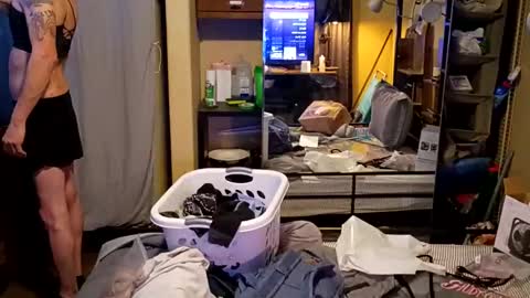 inlovewithlace online show from November 27, 2025, 7:54 am