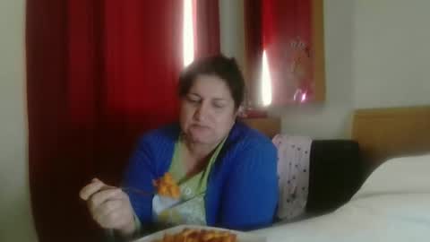 inna46_ online show from November 18, 2025, 1:59 pm