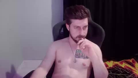 innocenntdevill40 online show from April 29, 2026, 8:26 pm