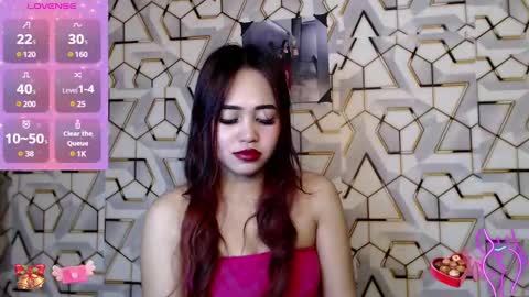 Belle online show from December 15, 2024, 1:00 pm