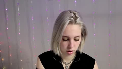 Kate online show from February 1, 2026, 5:00 pm