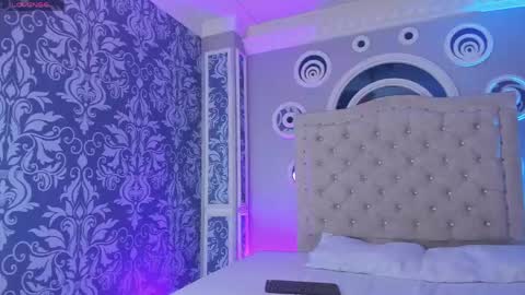 Charly and Sky online show from May 6, 2026, 3:02 am