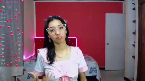 Snapshot of inocent_luna chatting on January 10, 2025, 12:27 am Luna moon online show from January 10, 2025, 12:27 am