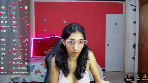 Snapshot of inocent_luna chatting on March 6, 2025, 10:52 am Luna moon online show from March 6, 2025, 10:52 am