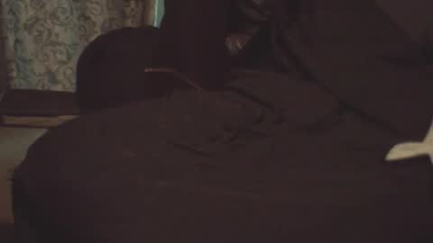 inpyre online show from April 18, 2026, 12:42 pm