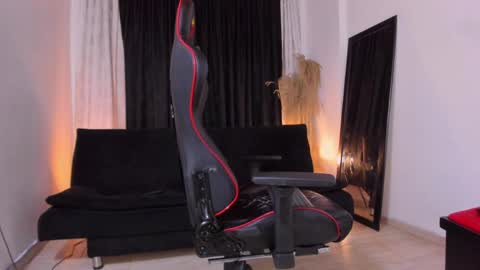 Brayan Chavez online show from April 11, 2026, 7:45 am