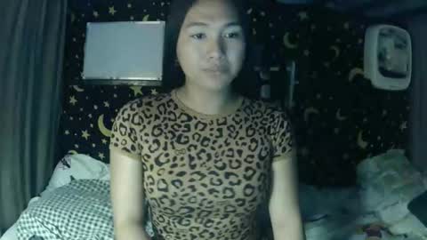 Snapshot of insulting_whoreifica chatting on February 9, 2026, 3:21 am MAXINE online show from February 9, 2026, 3:21 am