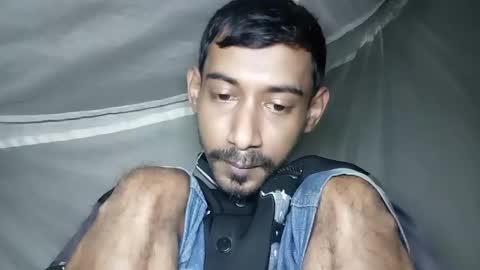 interne8famous online show from November 30, 2025, 7:40 pm